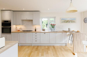 Beautiful Harbour Village House